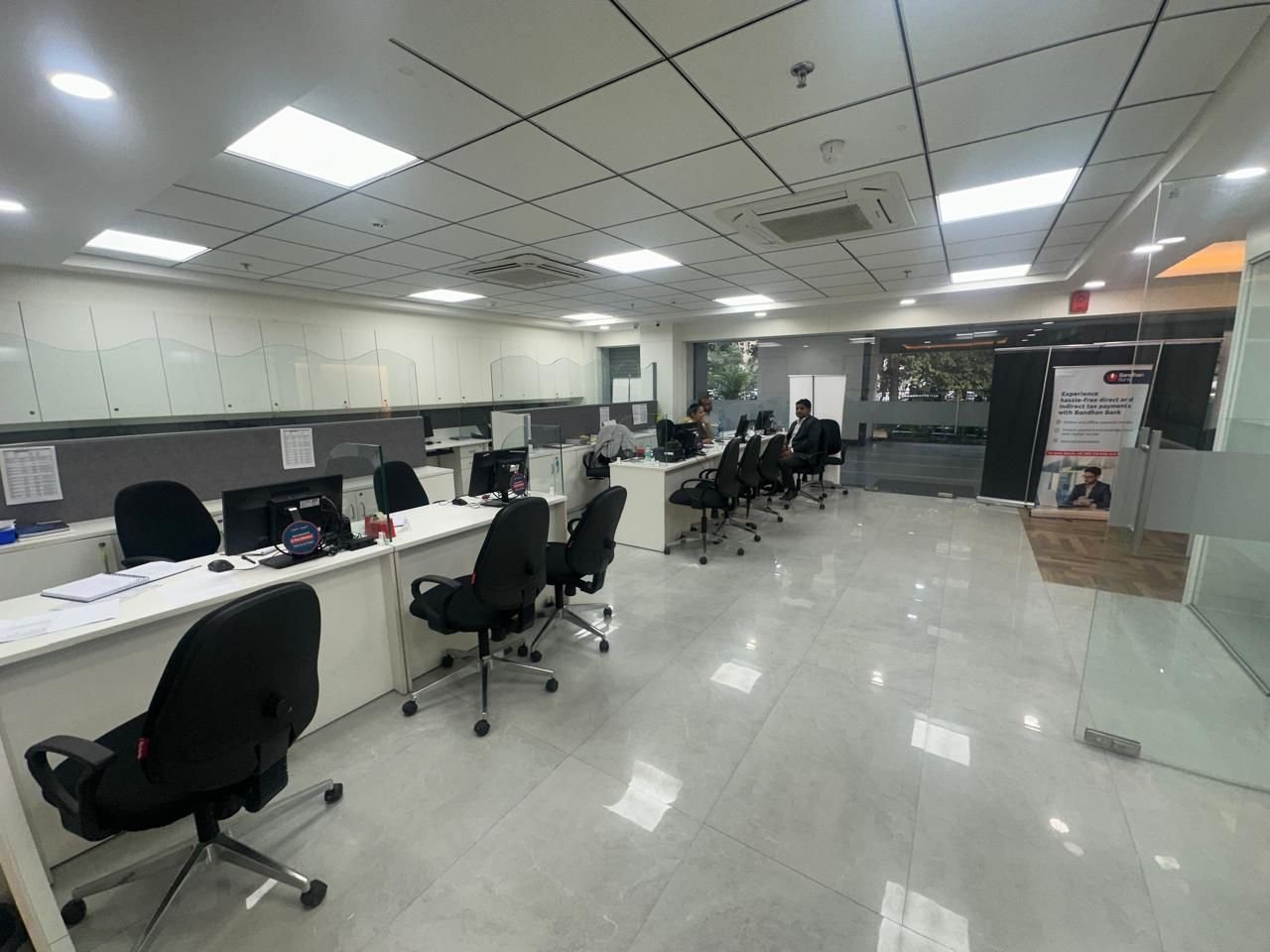 Preleased Showroom For Sale | Connaught Place, New Delhi | Preleased To Bank | Asking 20cr